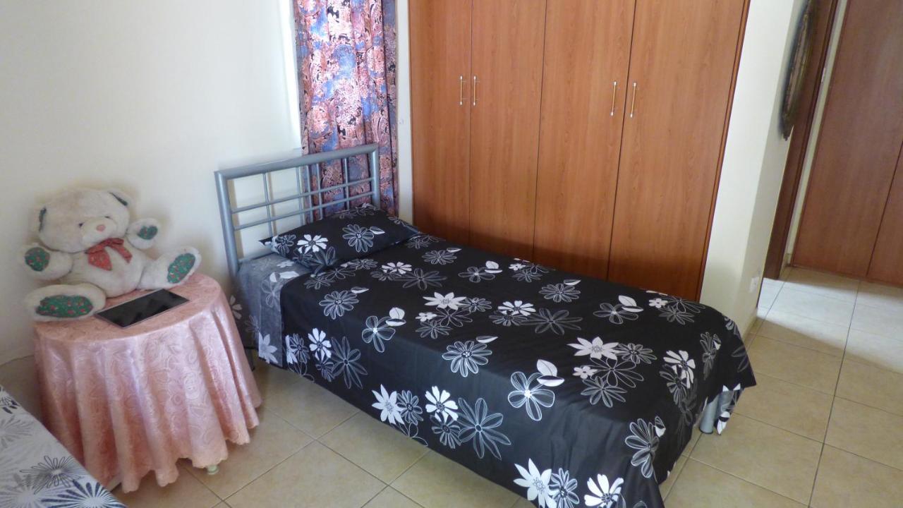 Kalampakas Guesthouse لارنكا المظهر الخارجي الصورة